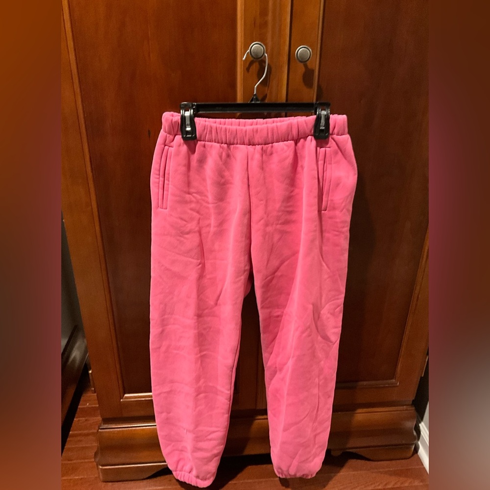 Tic Toc Pink  Sweatpants Size Snall